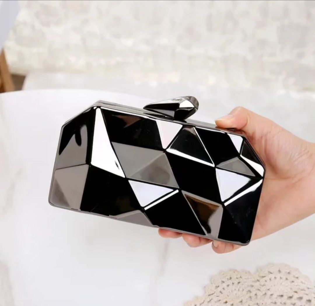 Èclant Clutch